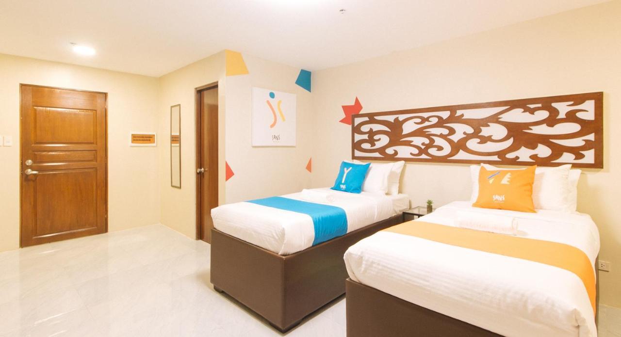 Sans Hotel At Algers Suites Marikina By Reddoorz Kültér fotó