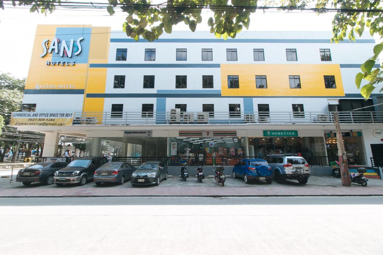 Sans Hotel At Algers Suites Marikina By Reddoorz Kültér fotó