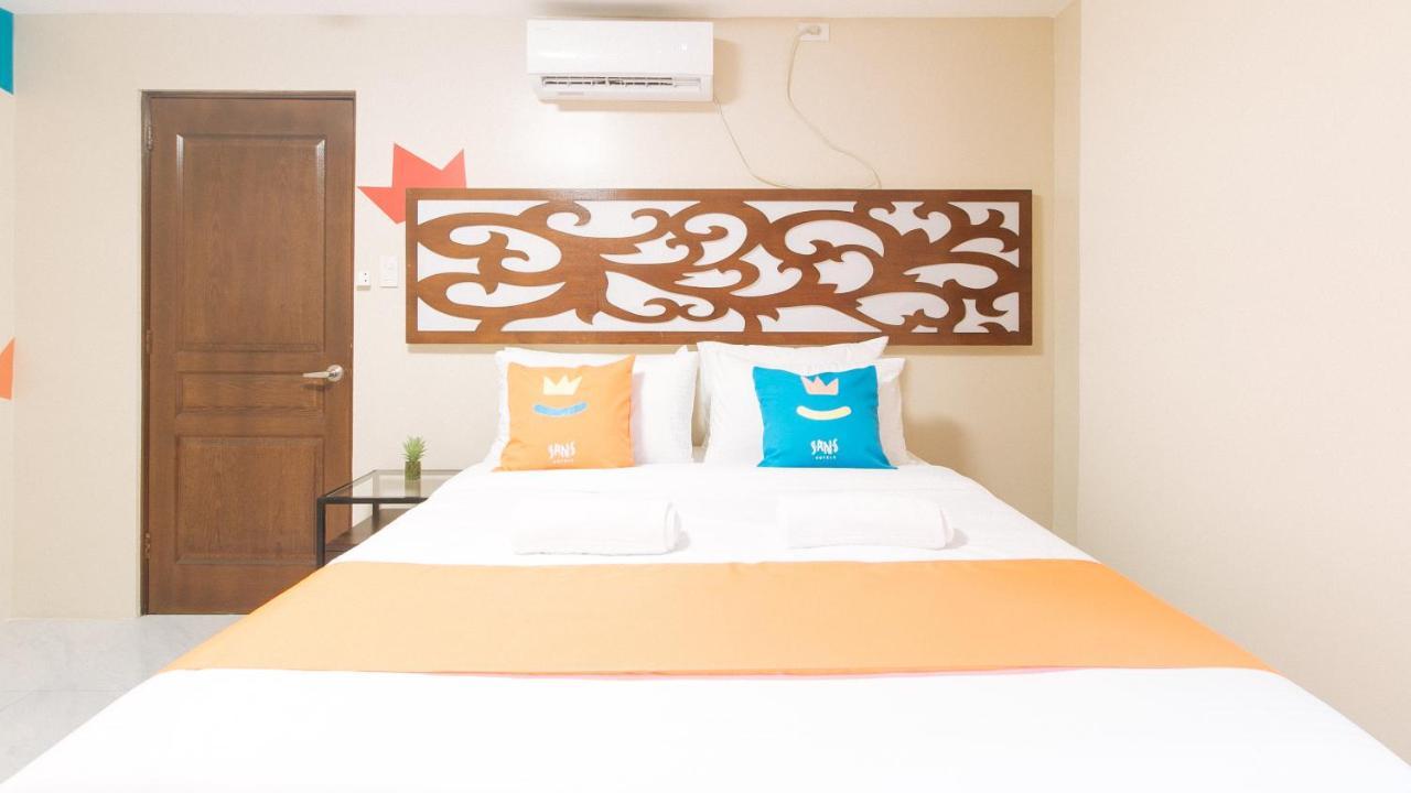 Sans Hotel At Algers Suites Marikina By Reddoorz Kültér fotó