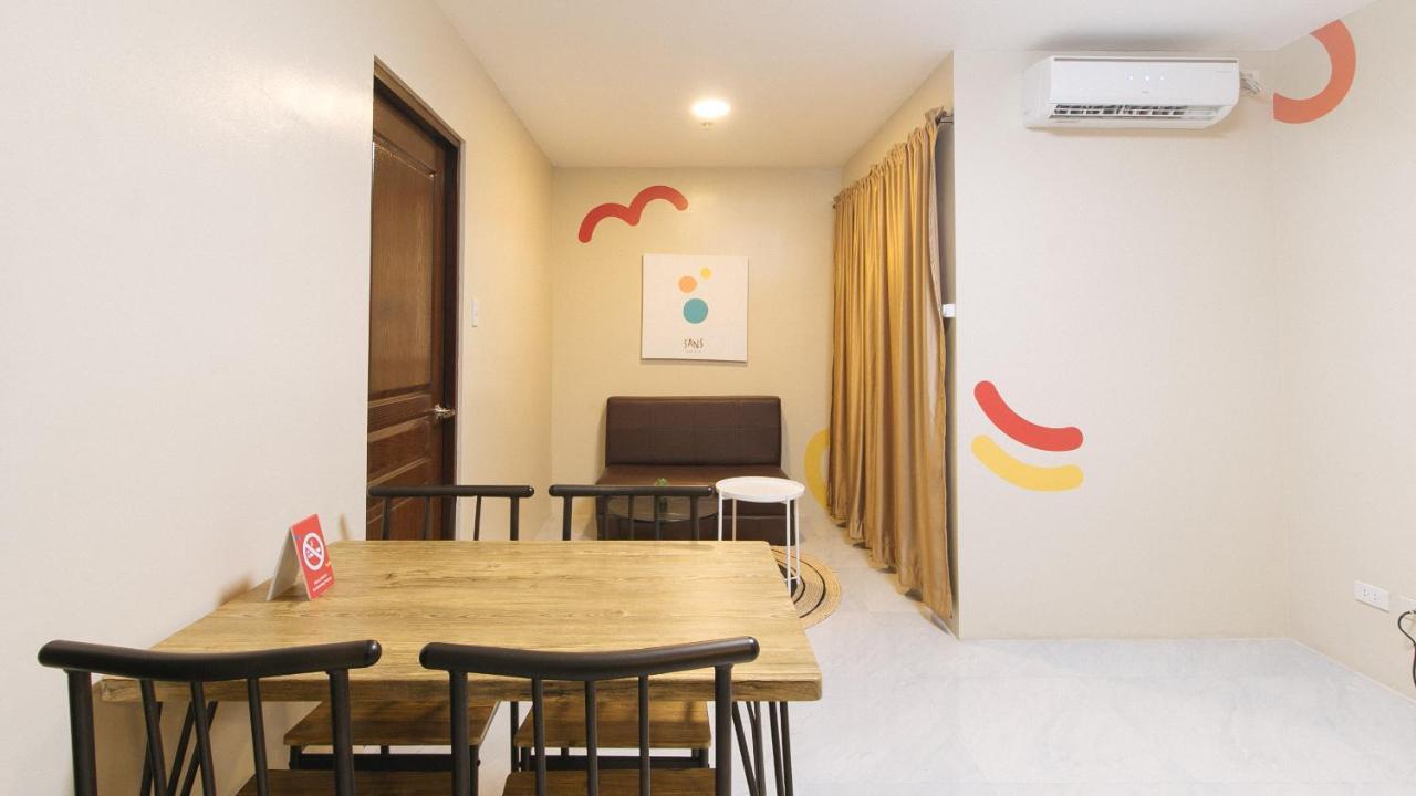 Sans Hotel At Algers Suites Marikina By Reddoorz Kültér fotó