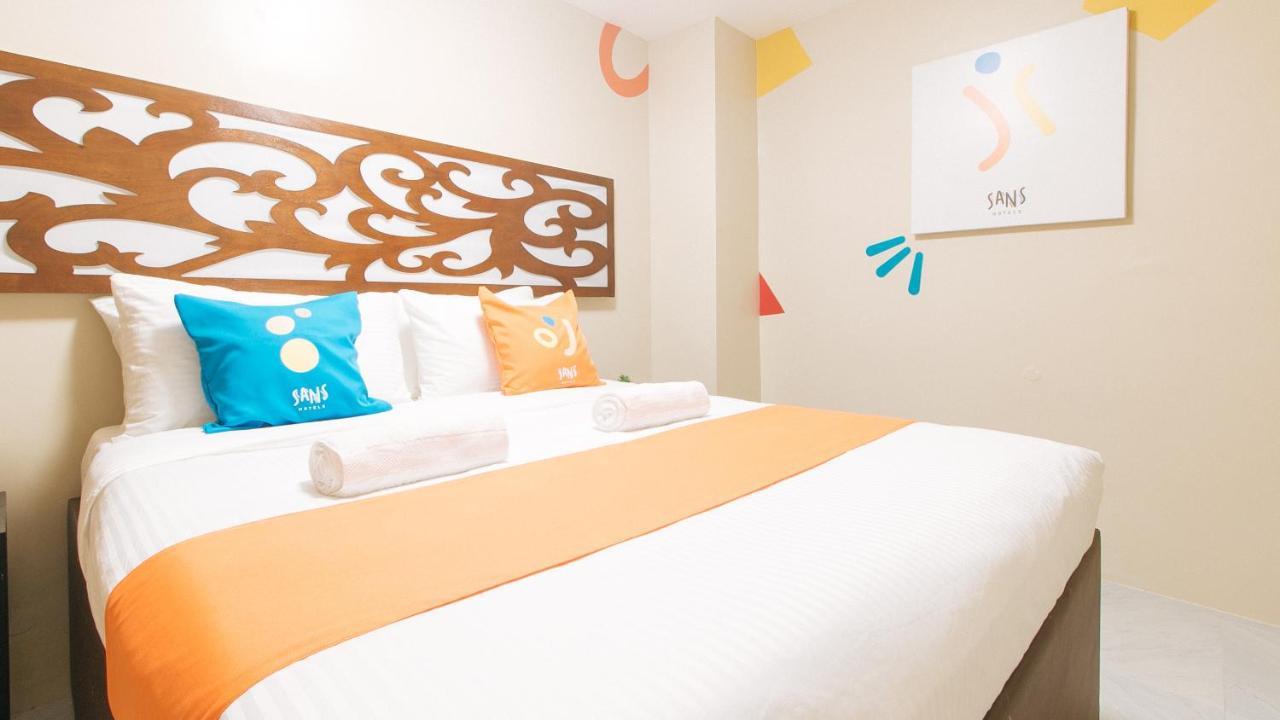 Sans Hotel At Algers Suites Marikina By Reddoorz Kültér fotó