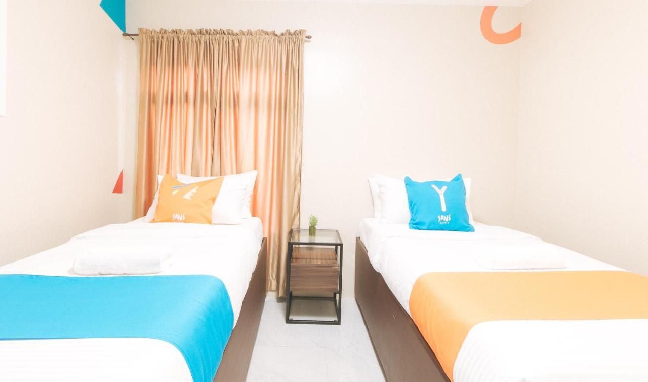 Sans Hotel At Algers Suites Marikina By Reddoorz Kültér fotó