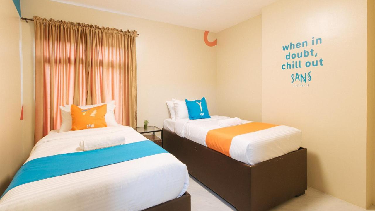 Sans Hotel At Algers Suites Marikina By Reddoorz Kültér fotó